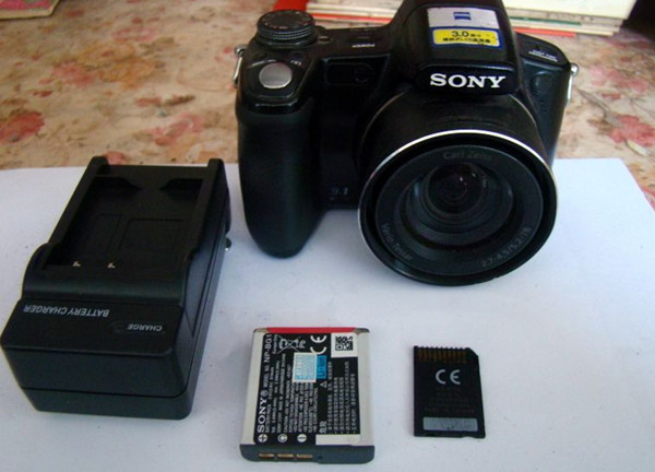 相機(jī)電池 相機(jī)電池