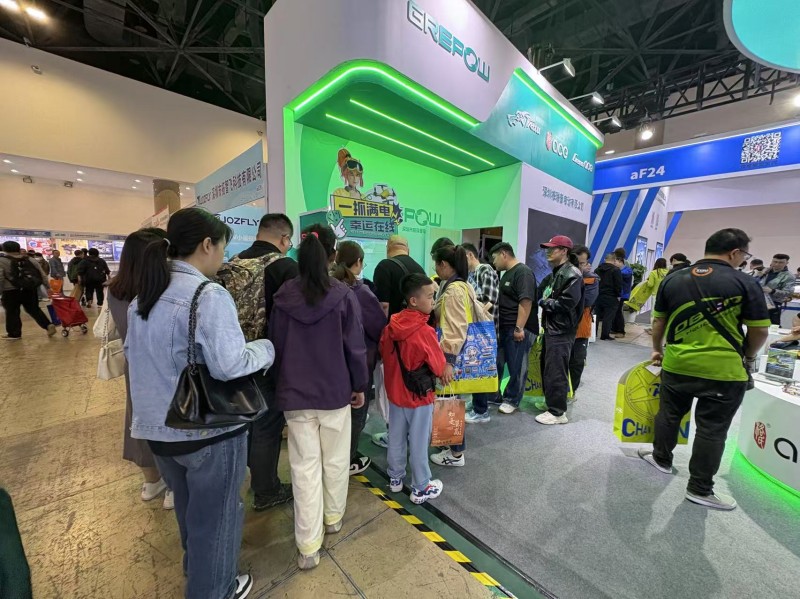 人氣爆棚的娃娃機(jī)抽獎活動 人氣爆棚的娃娃機(jī)抽獎活動